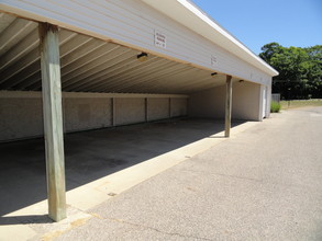 Eastfield Village Apartments in Grant, MI - Building Photo - Building Photo