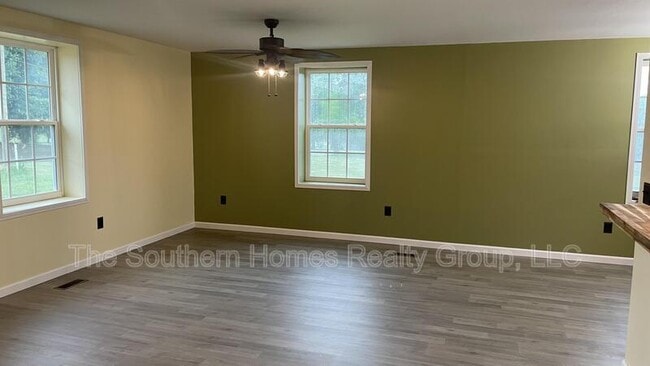 508 Third St in Madisonville, TN - Building Photo - Building Photo