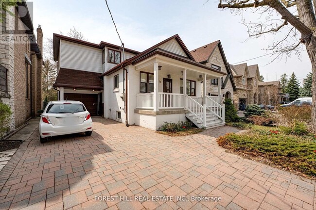 28 Prennan Ave in Toronto, ON - Building Photo - Building Photo