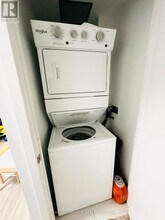 1608 Charles St in Whitby, ON - Building Photo - Building Photo