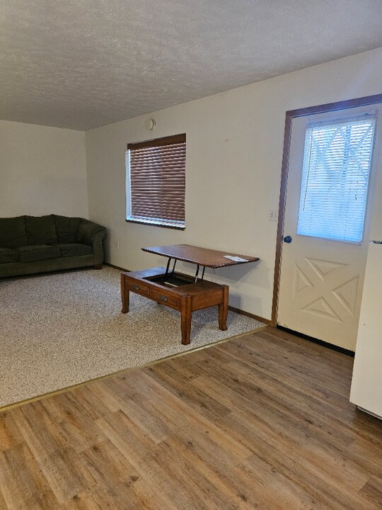 306 Education Way in Libby, MT - Building Photo