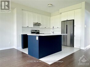 634 Flagstaff Dr in Ottawa, ON - Building Photo - Building Photo