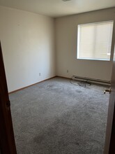 Summerset Apartments in Guthrie Center, IA - Building Photo - Building Photo