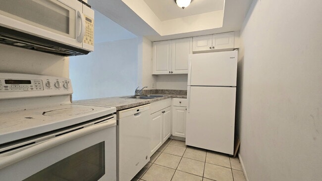 3311 Skyline Blvd in Cape Coral, FL - Building Photo - Building Photo