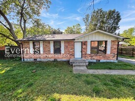 212 New Shackle Island Rd, Unit 3502 in Hendersonville, TN - Building Photo