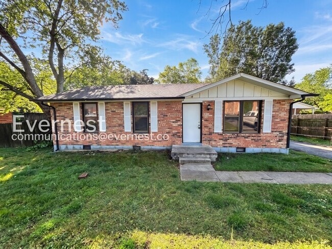 property at 212 New Shackle Island Rd