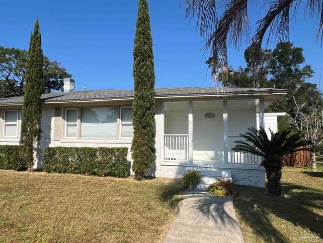 1700 E Anderson St in Pensacola, FL - Building Photo - Building Photo