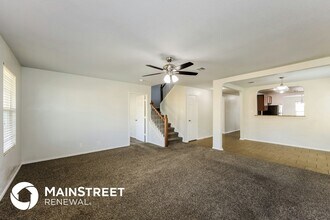 11527 Fort Smith in San Antonio, TX - Foto de edificio - Building Photo