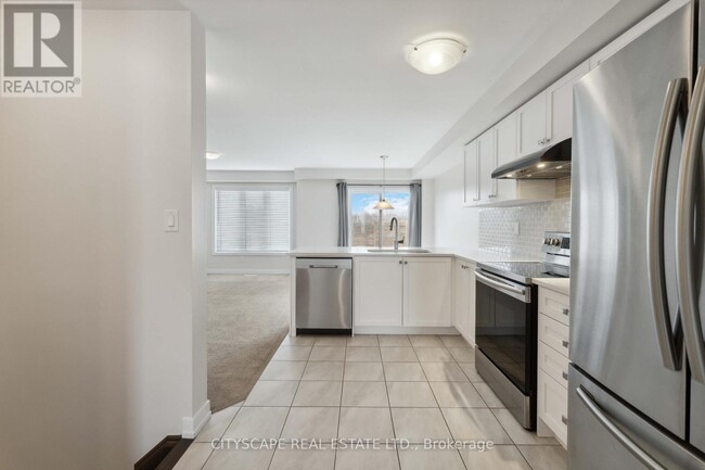 148 Esther Cres in Thorold, ON - Building Photo - Building Photo
