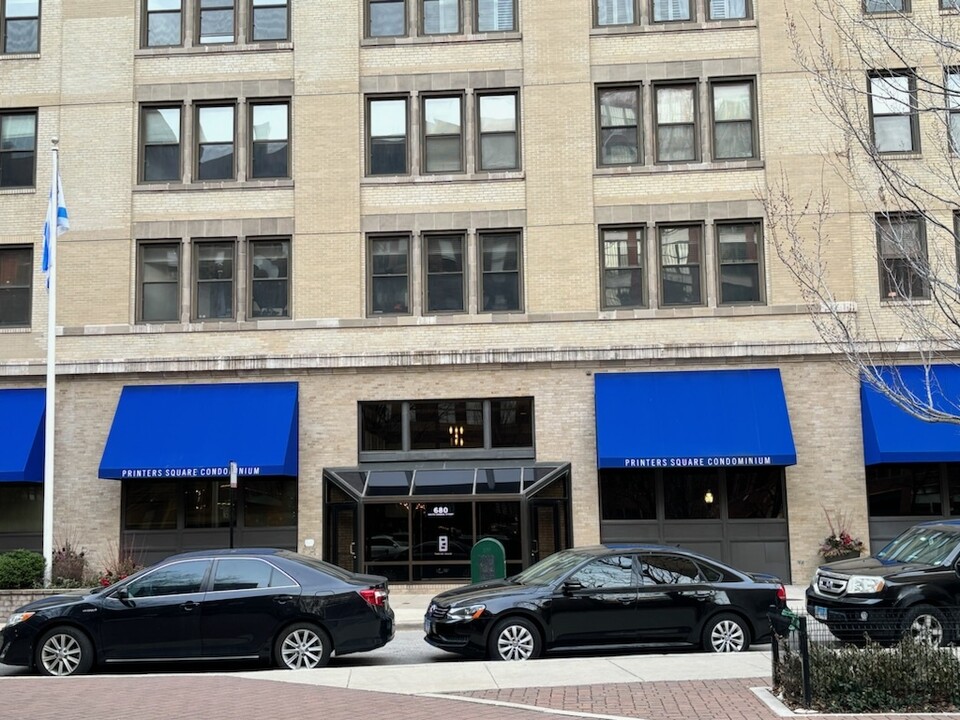 680 S Federal St in Chicago, IL - Foto de edificio