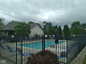 9820 Legends Creek Dr in Indianapolis, IN - Building Photo - Building Photo
