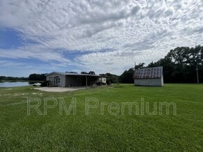 6796 Bryant Rd in St. Francisville, LA - Building Photo - Building Photo
