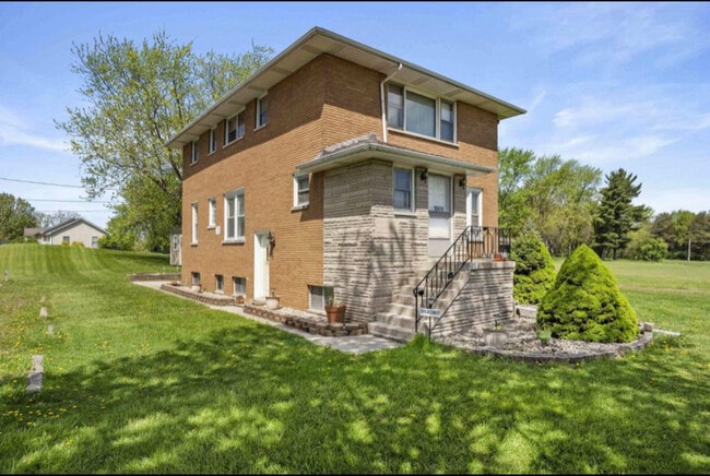 10414 Arizona St in Winfield, IN - Building Photo - Building Photo