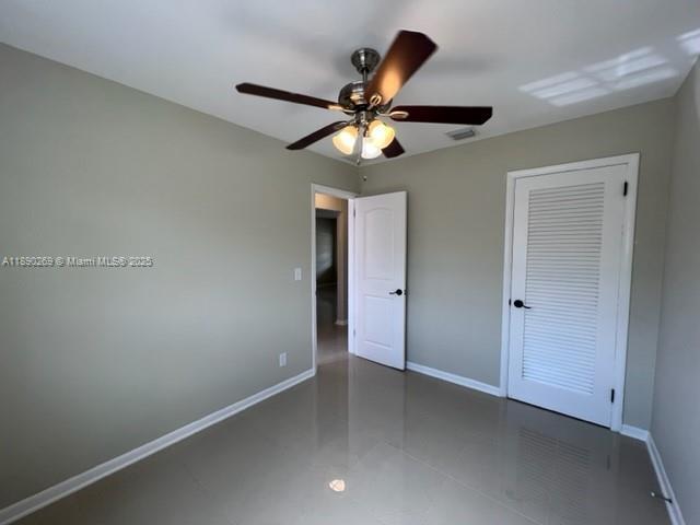 946 Laurel Dr in Lake Park, FL - Building Photo - Building Photo