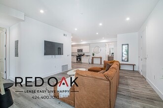 3910 Kentucky Dr in Los Angeles, CA - Foto de edificio - Building Photo