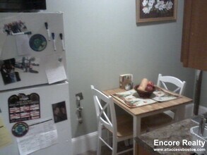 55 Park Dr in Boston, MA - Foto de edificio - Building Photo