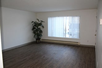 #334 OLYMPIC PARK in Vancouver, WA - Building Photo - Building Photo