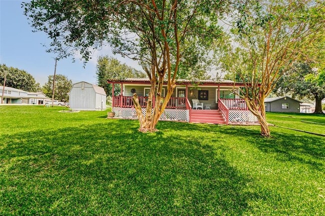 465 Water View Dr in Livingston, TX - Building Photo - Building Photo