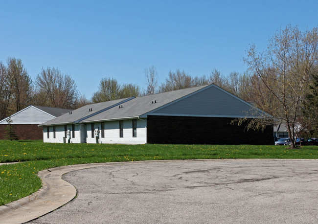 Madison Woods Apartments in Madison, OH - Building Photo - Building Photo