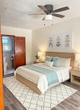 1115 N 22nd Ave in Hollywood, FL - Foto de edificio - Building Photo