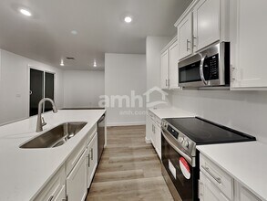 13090 Mustang Crossing Rd in Marana, AZ - Building Photo - Building Photo