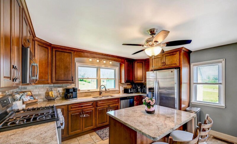 14012 Orchard Dr in Clarks Summit, PA - Building Photo