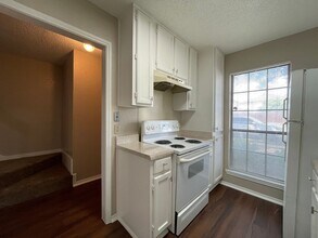 7427 Kingswood Dr in Fort Worth, TX - Building Photo - Building Photo
