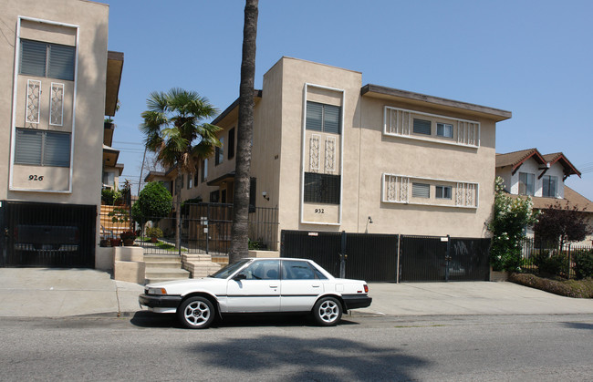 932 Fedora St in Los Angeles, CA - Building Photo - Building Photo