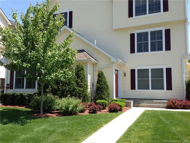 property at 2023 Summer St