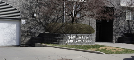 Valhalla Court in Calgary, AB - Building Photo - Building Photo