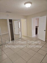 2549 Dixie Pkwy in Ft. Myers, FL - Building Photo - Building Photo