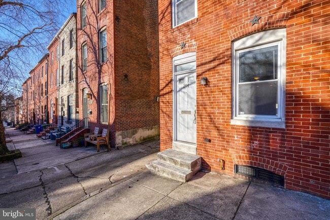 204 S Chester St in Baltimore, MD - Building Photo - Building Photo