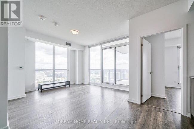 property at 32-2232 Forest Manor Rd