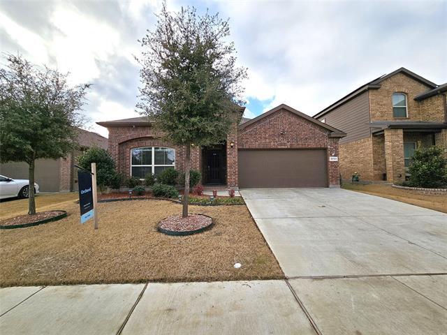 property at 15721 Oak Pointe Dr