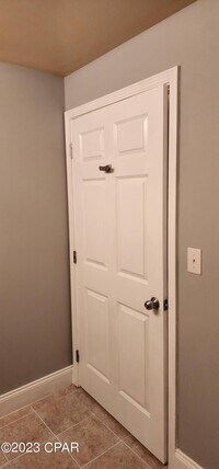 9860 S Thomas Dr photo'