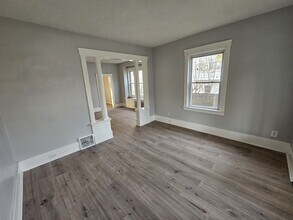 1850 E 32nd St in Lorain, OH - Building Photo - Building Photo