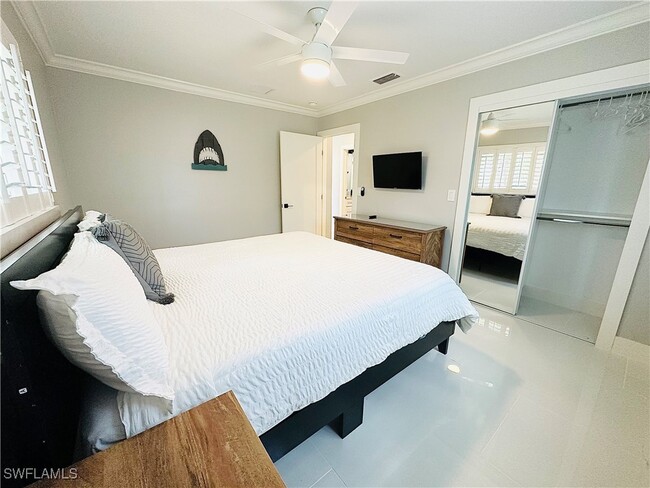 property at 140 W Pago Pago Dr