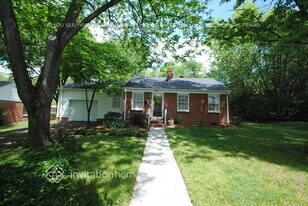 5027 Elder Ave in Charlotte, NC - Building Photo
