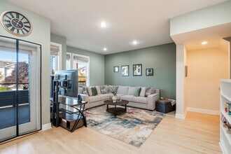 4224 Francis Ave N, Unit SI ID1036017P in Seattle, WA - Building Photo - Building Photo