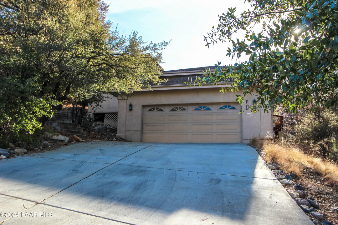 1405 E Valley View Rd in Prescott, AZ - Foto de edificio