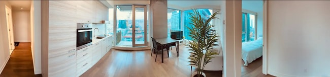 property at 1155 Rue de la Montagne