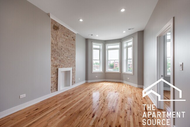 3328 W Congress Pkwy in Chicago, IL - Building Photo - Building Photo
