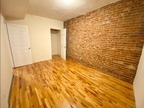 838 Huntington Ave, Unit 1 in Boston, MA - Building Photo - Building Photo