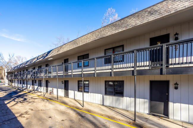 Kingman Apartments in Des Moines, IA - Foto de edificio - Building Photo