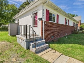 6018 Club Rd in Richmond, VA - Building Photo - Building Photo