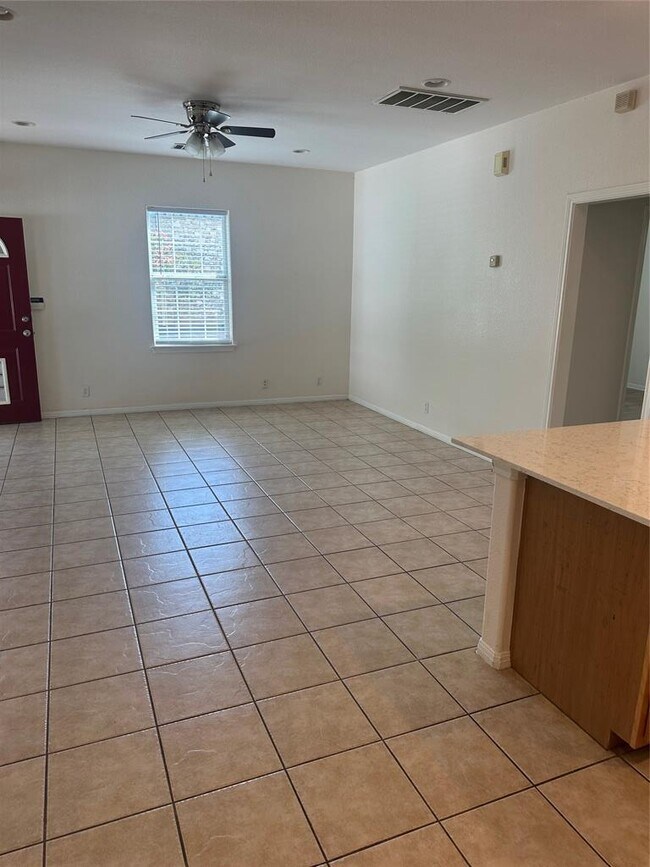 5401 Evans Ave in Austin, TX - Building Photo - Building Photo