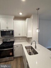 45203 Drowes Ter in Sterling, VA - Building Photo - Building Photo