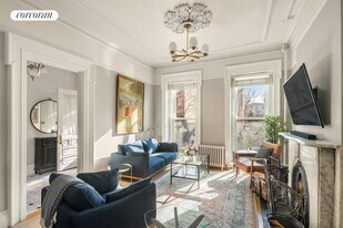 253 Dean St in Brooklyn, NY - Building Photo