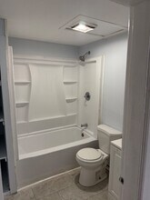 337 Wilson St in Manchester, NH - Building Photo - Building Photo