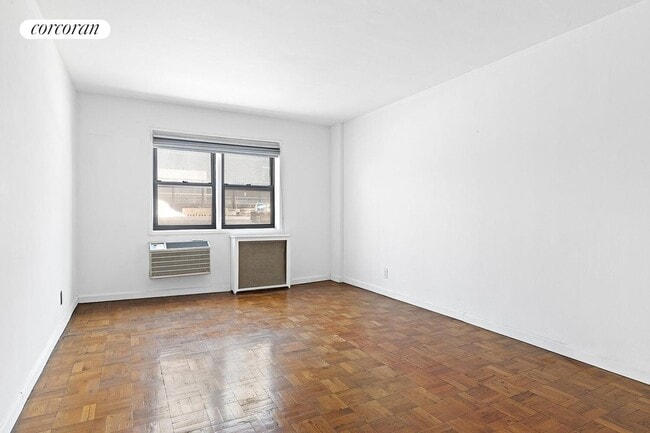 property at 140 7th Ave